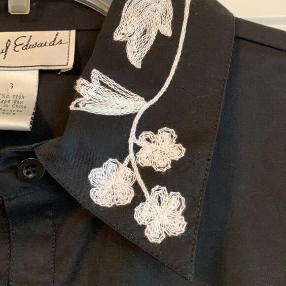 Michael Edwards size small long sleeve designer blouse w/embroidery detail. - Picture 5 of 8